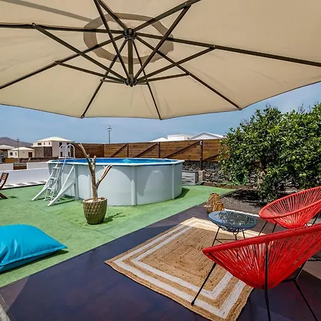 Apartment La Malvasia